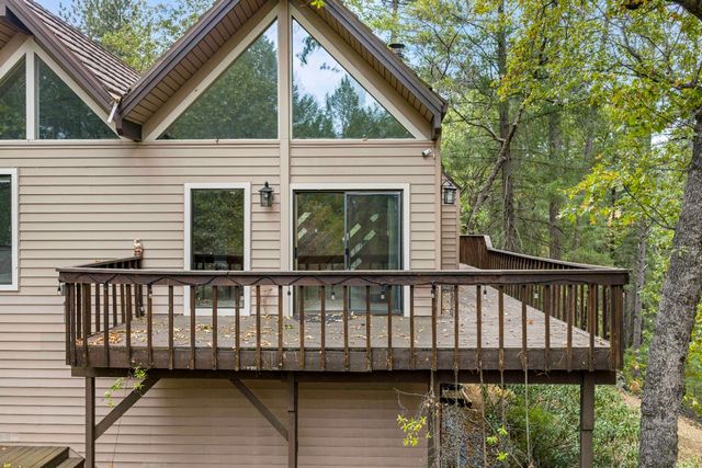 1942 Blue Bell Ct, Cool, CA 95614