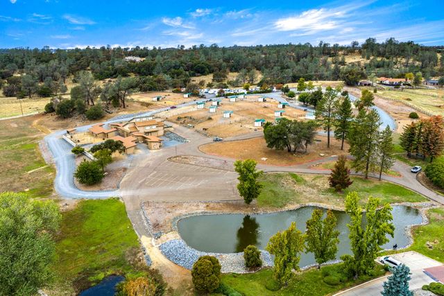 1942 Blue Bell Ct, Cool, CA 95614