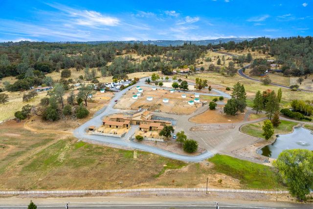 1942 Blue Bell Ct, Cool, CA 95614