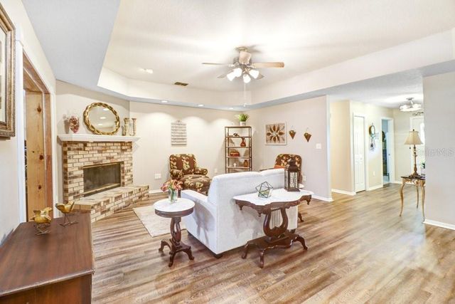 13221 TOM GALLAGHER ROAD, Dover, FL 33527