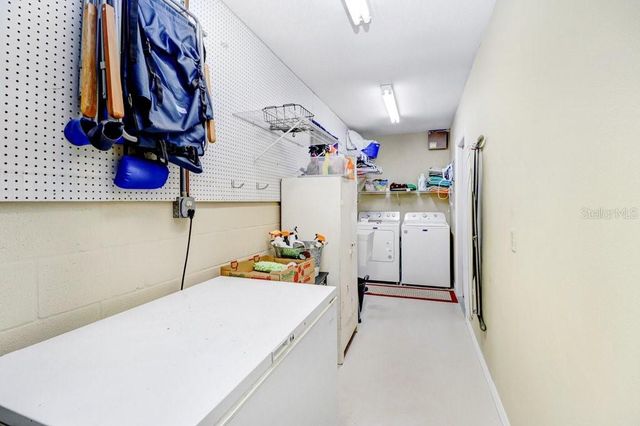 13221 TOM GALLAGHER ROAD, Dover, FL 33527