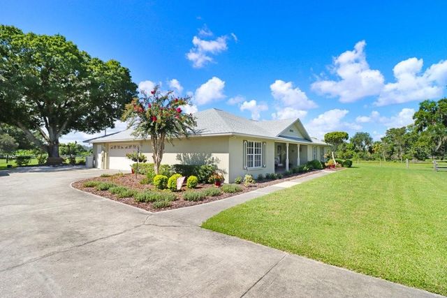 13221 TOM GALLAGHER ROAD, Dover, FL 33527