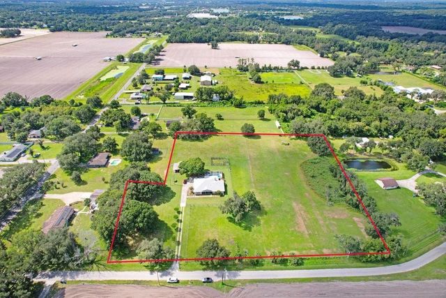 13221 TOM GALLAGHER ROAD, Dover, FL 33527
