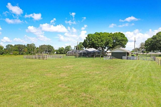 13221 TOM GALLAGHER ROAD, Dover, FL 33527
