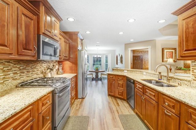13221 TOM GALLAGHER ROAD, Dover, FL 33527