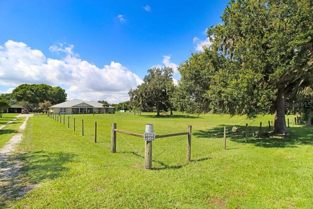 13221 TOM GALLAGHER ROAD, Dover, FL 33527