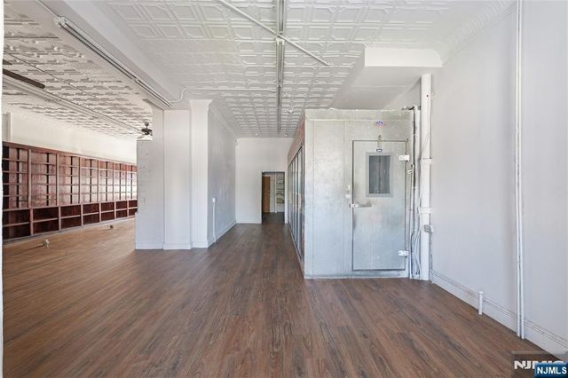 153 Sterling Avenue 1st floor, Jersey City, NJ 07305