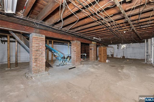 153 Sterling Avenue 1st floor, Jersey City, NJ 07305