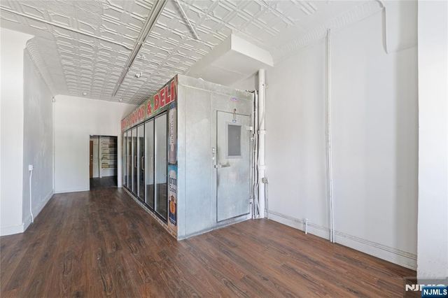 153 Sterling Avenue 1st floor, Jersey City, NJ 07305