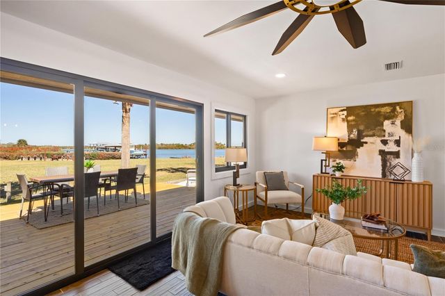 203 PARKWOOD LANE, Edgewater, FL 32132