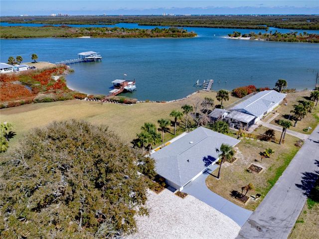 203 PARKWOOD LANE, Edgewater, FL 32132