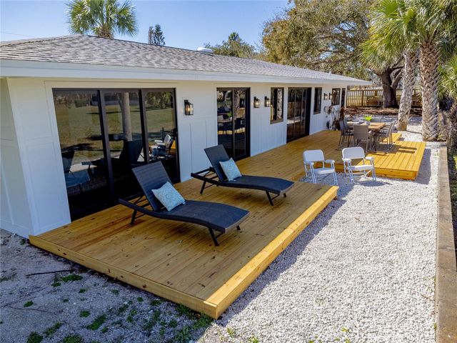 203 PARKWOOD LANE, Edgewater, FL 32132