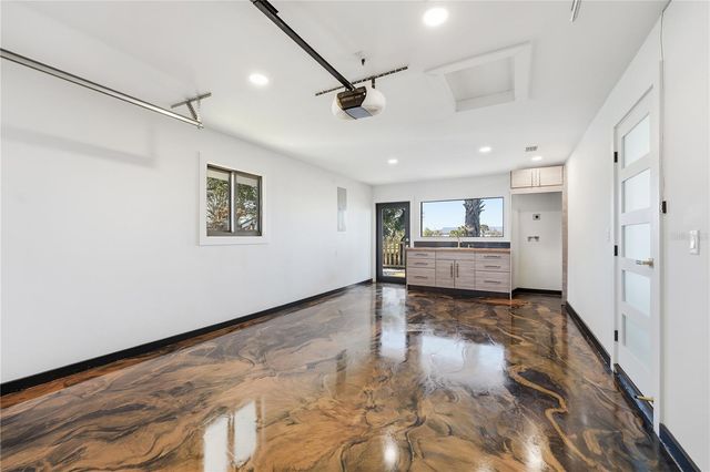 203 PARKWOOD LANE, Edgewater, FL 32132