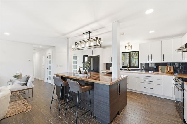 203 PARKWOOD LANE, Edgewater, FL 32132