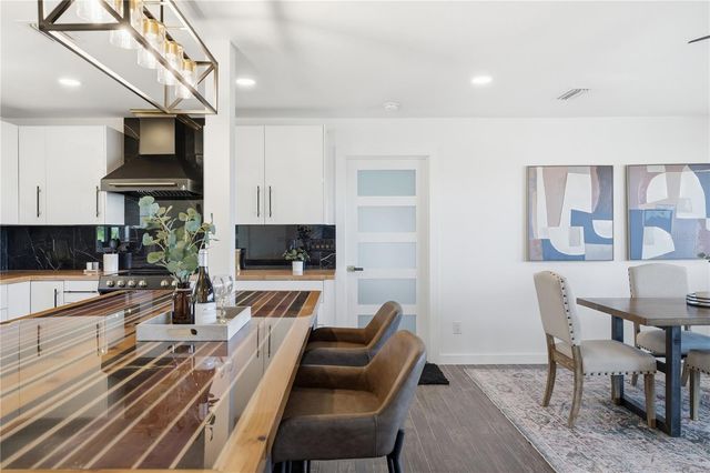 203 PARKWOOD LANE, Edgewater, FL 32132