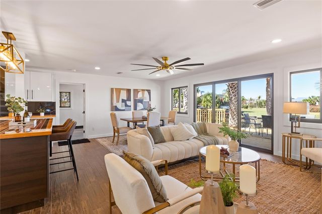 203 PARKWOOD LANE, Edgewater, FL 32132