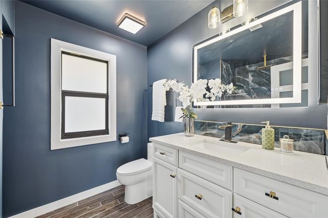 203 PARKWOOD LANE, Edgewater, FL 32132