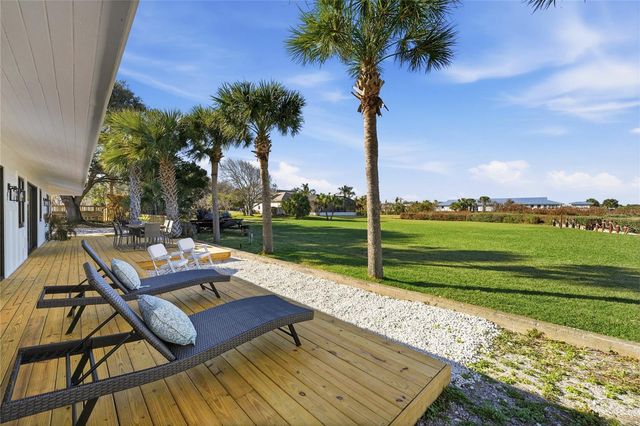 203 PARKWOOD LANE, Edgewater, FL 32132