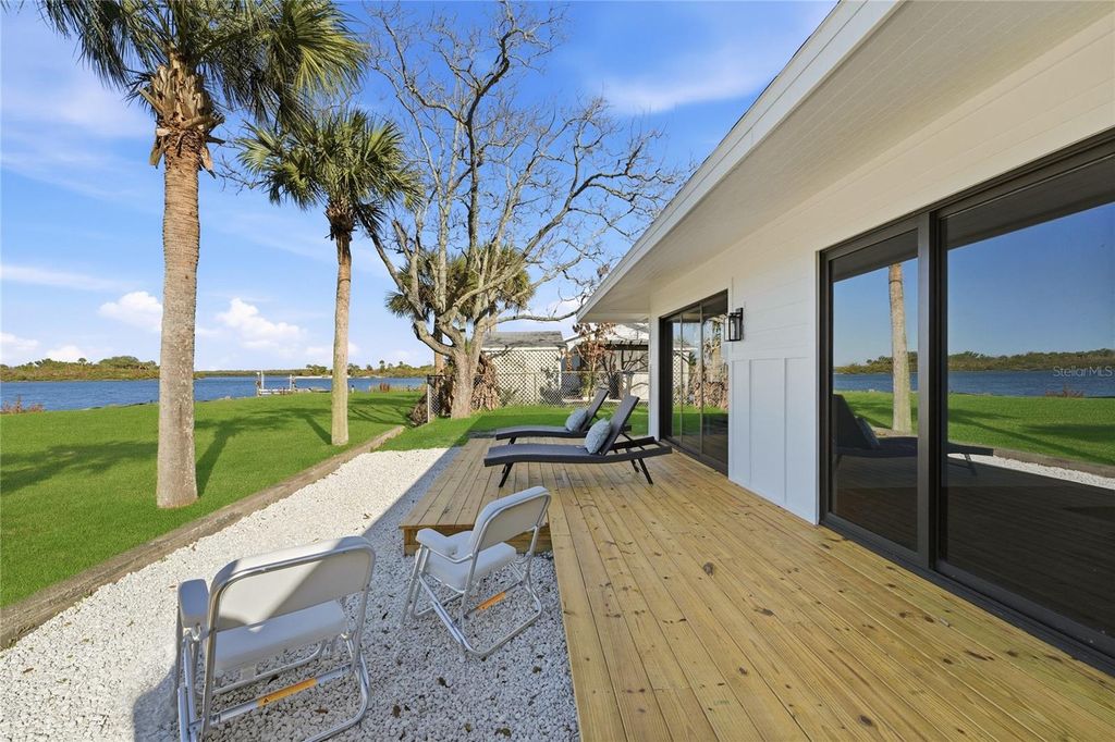 203 PARKWOOD LANE, Edgewater, FL 32132