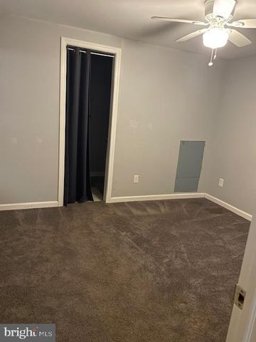 1 VICTORY AVE #8, Pennsville, NJ 08070