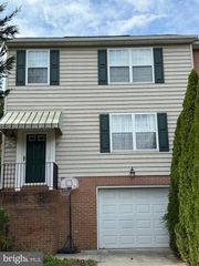 2047 HARVEST DR, Winchester, VA 22601