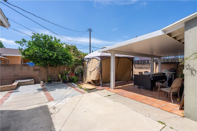 13655 Chase Street, Arleta, CA 91331