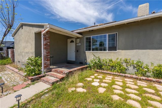 13655 Chase Street, Arleta, CA 91331