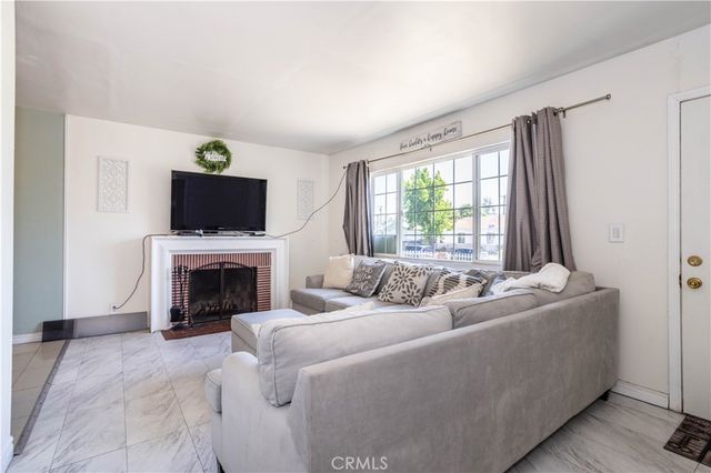 13655 Chase Street, Arleta, CA 91331