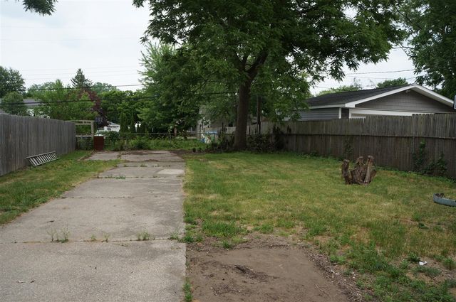 6469 Elm Street, Taylor, MI 48180