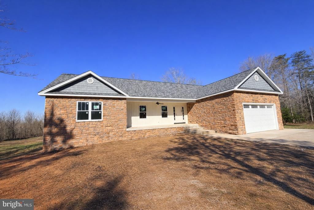 6640 LANES CORNER RD, Spotsylvania, VA 22551