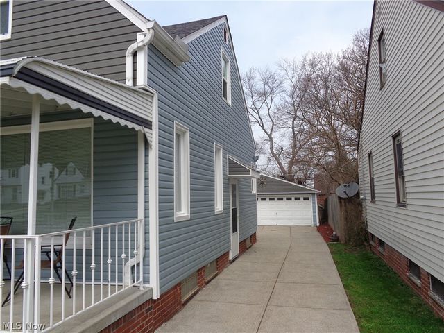 2506 Torrington Avenue, Parma, OH 44134