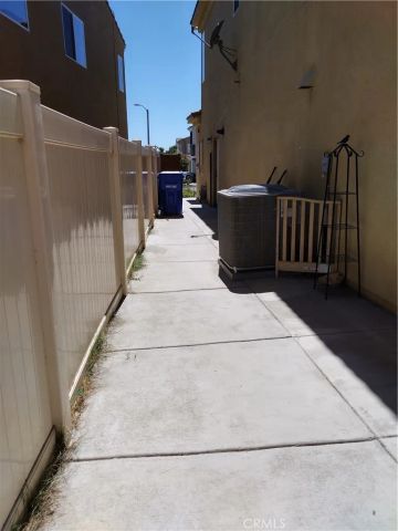 11811 Cramer Road, Yucaipa, CA 92399