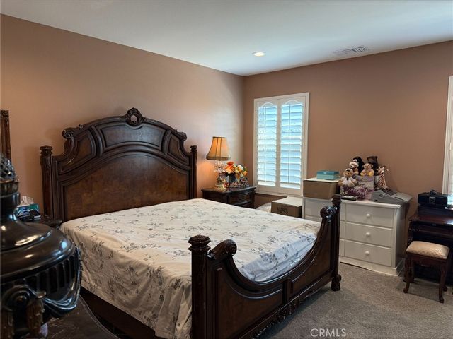 553 Chalakat Court, San Jacinto, CA 92582