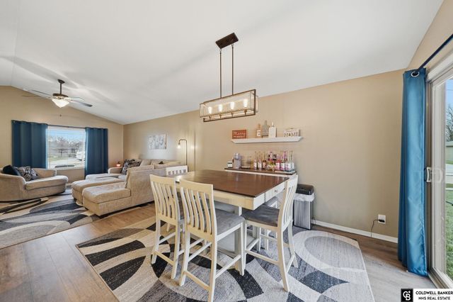 925 Scotts Creek Court, Hickman, NE 68372