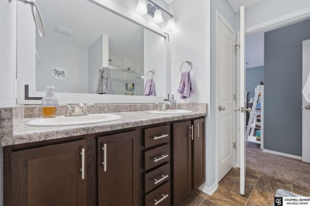 925 Scotts Creek Court, Hickman, NE 68372