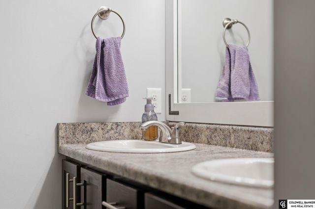 925 Scotts Creek Court, Hickman, NE 68372