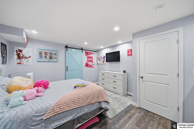 925 Scotts Creek Court, Hickman, NE 68372