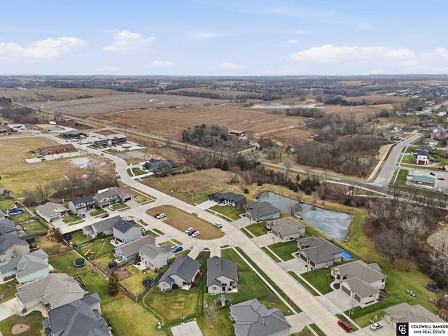 925 Scotts Creek Court, Hickman, NE 68372