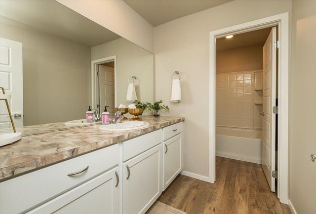 5517 W Morgantown Ln, Spokane, WA 99208