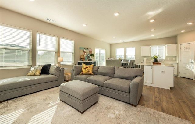 5517 W Morgantown Ln, Spokane, WA 99208