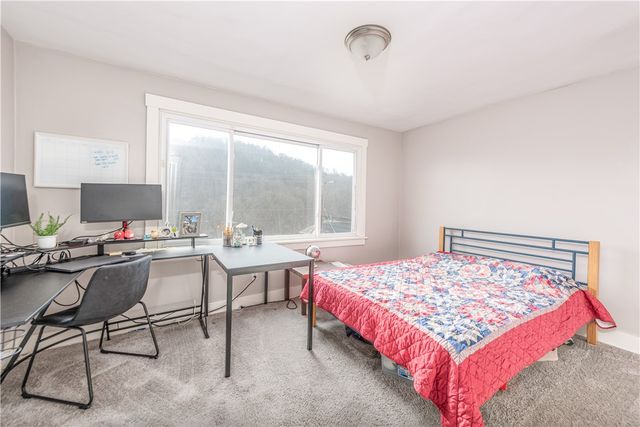 3621 Washington Ave, Finleyville, PA 15332