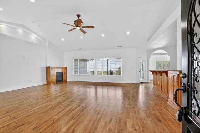 35 Blazeford Gulch, Oroville, CA 95966