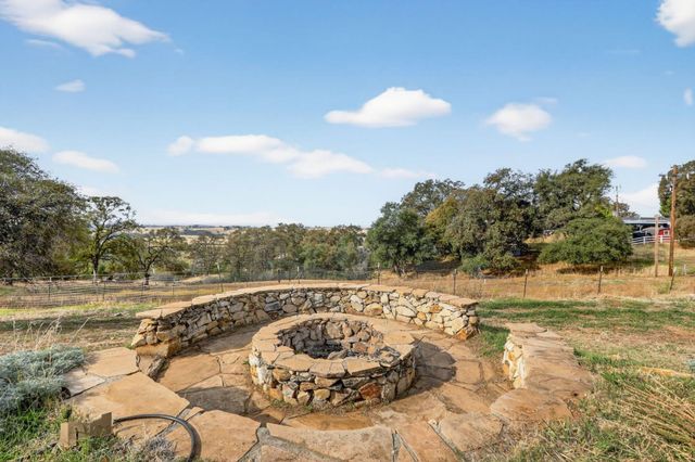 35 Blazeford Gulch, Oroville, CA 95966