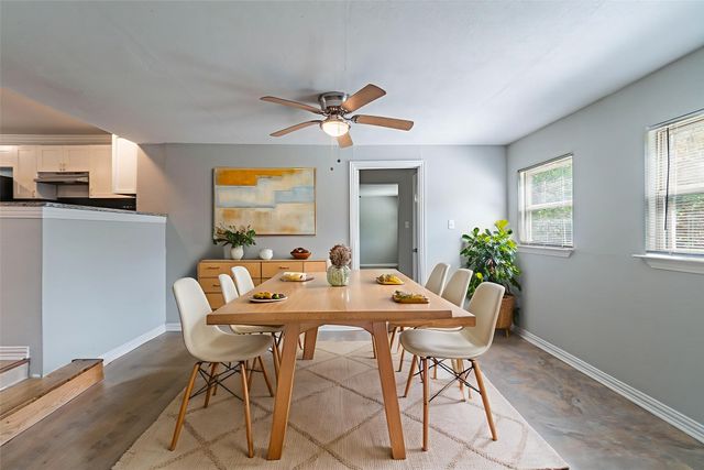 10033 Casa Oaks Drive, Dallas, TX 75228