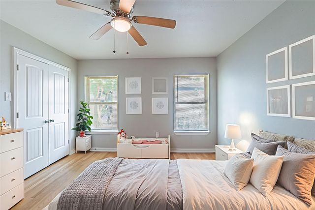 10033 Casa Oaks Drive, Dallas, TX 75228