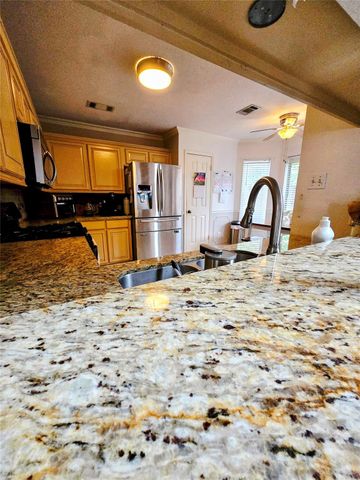 1015 Green Meadow Street, Beaumont, TX 77706