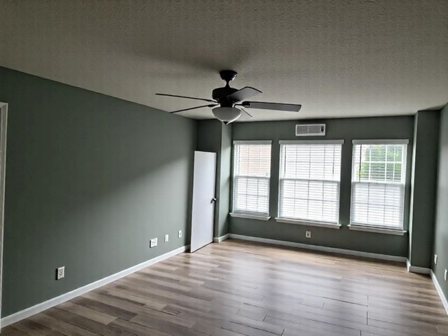 1015 Green Meadow Street, Beaumont, TX 77706