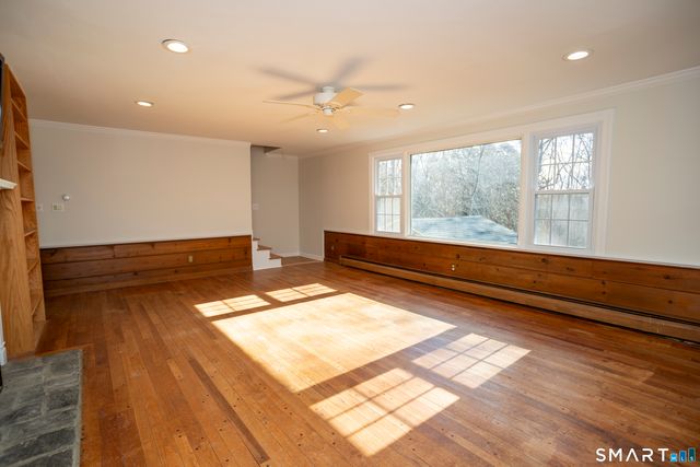 10 Cove Hill Road, Essex, CT 06426