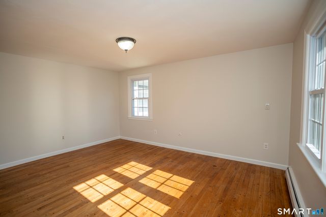 10 Cove Hill Road, Essex, CT 06426