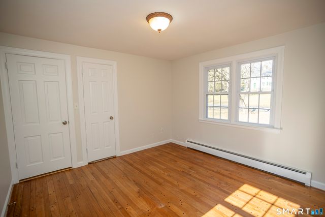 10 Cove Hill Road, Essex, CT 06426